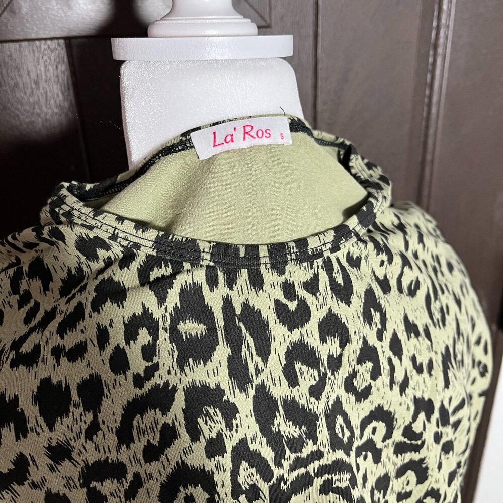La' Ros Leopard Print Top - Picture 3 of 3